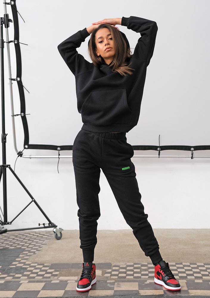 Czarne spodnie dresowe Lime Logo ILM