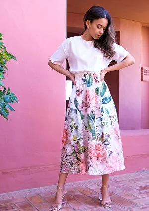 Midi ecru dress with floral print