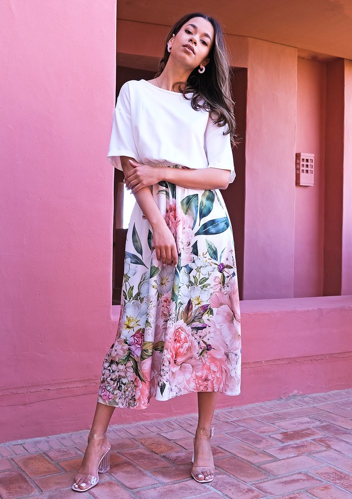 Midi ecru dress with floral print