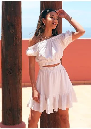 Summer creamy white skirt