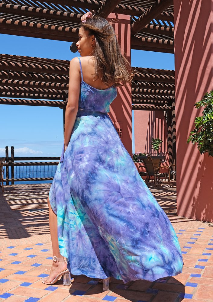 Kopertowa sukienka maxi tie dye