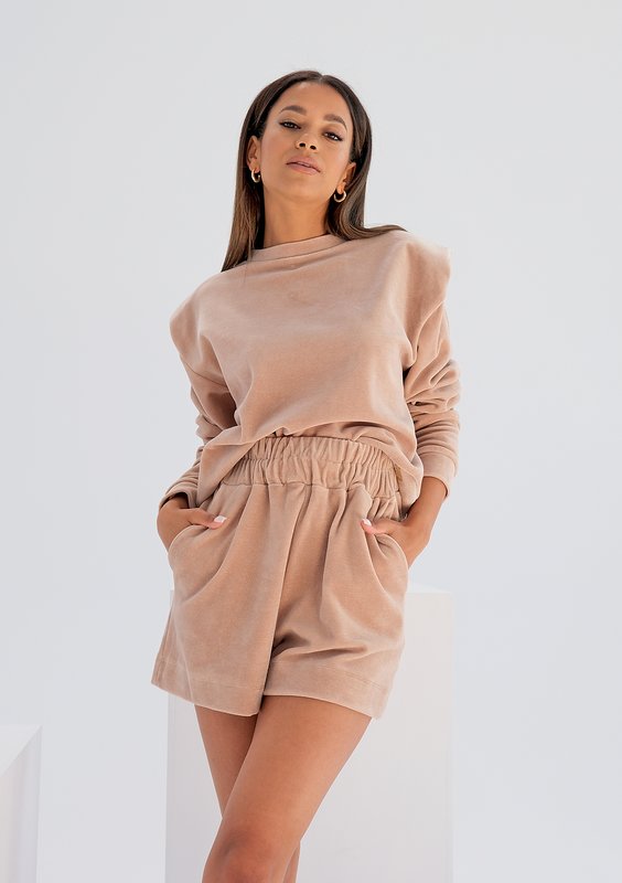 Loose velvet shorts Beige