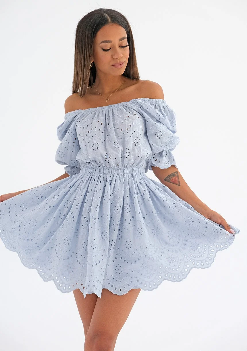Openwork light blue dress with puff sleeves