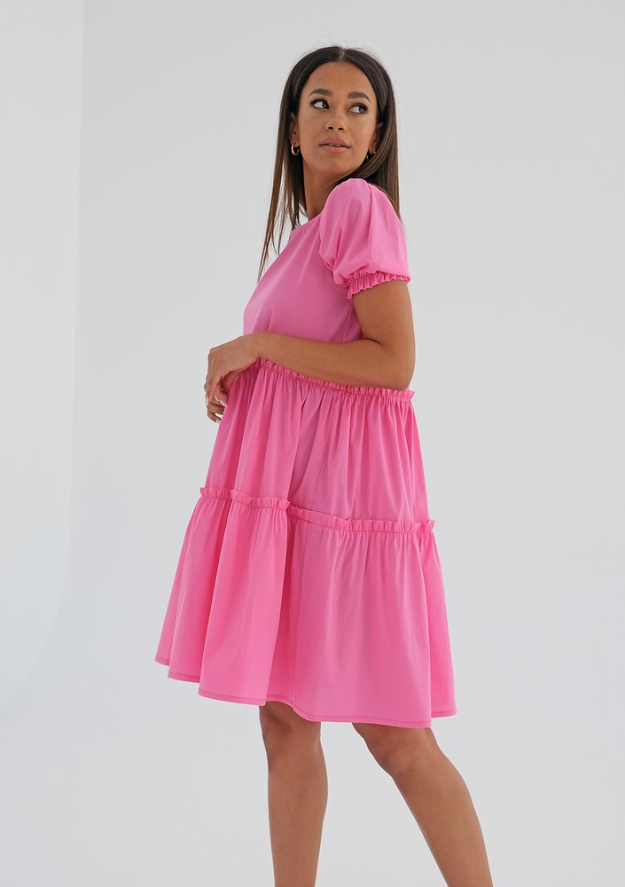 Tiered mini pink dress