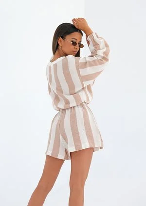 Muslin shorts with beige stripes