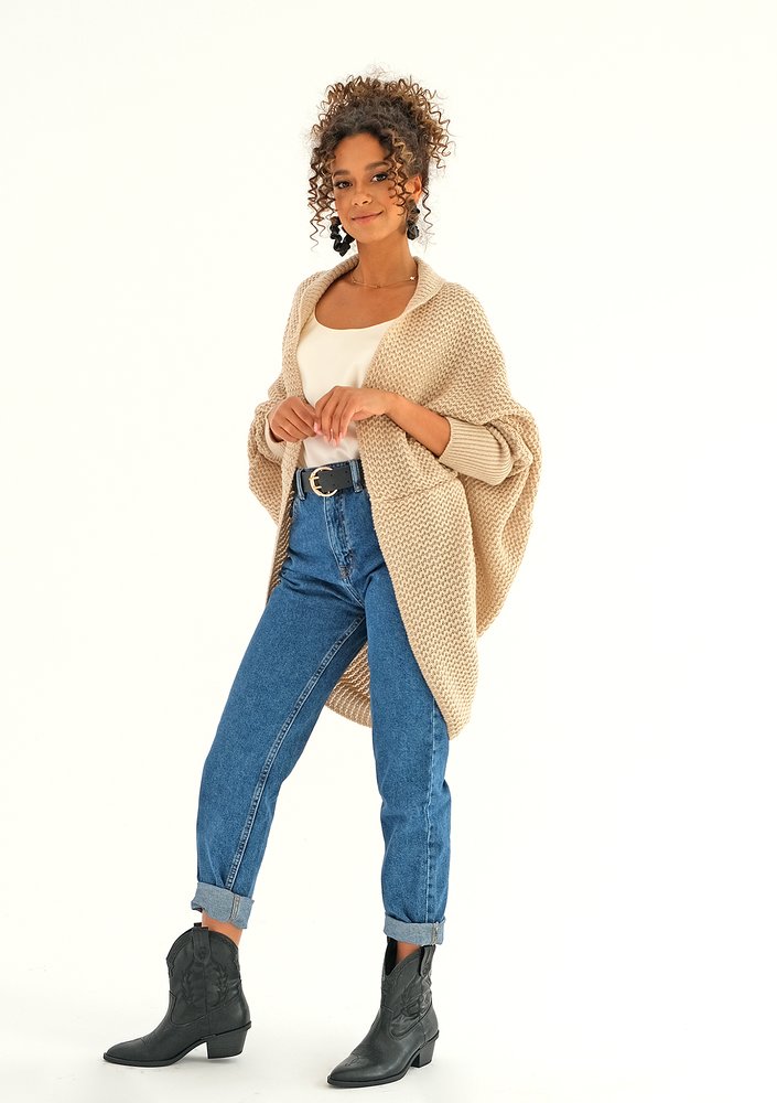 SWETER NARZUTKA OVERSIZE ILM A01 BEŻOWA