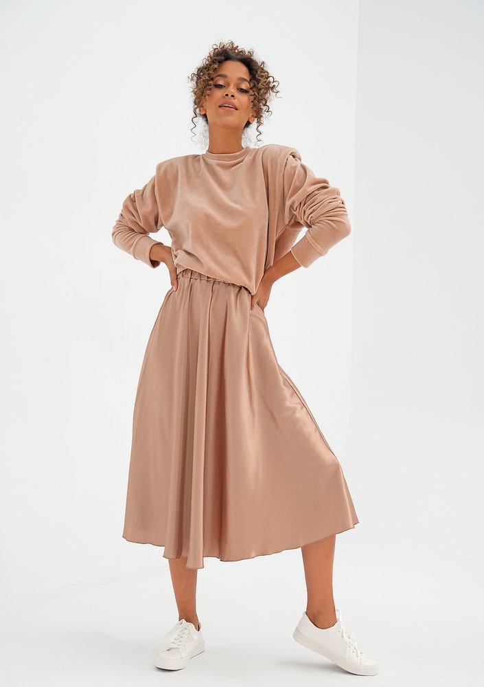 Midi beige satin skirt