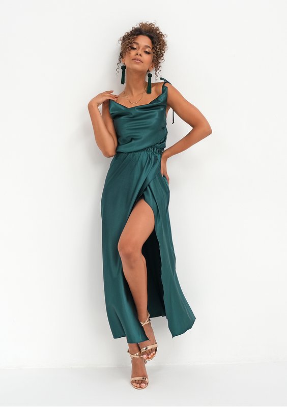 Midi satin green dress