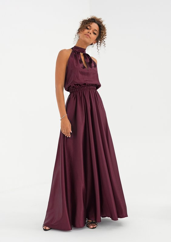 Maxi green satin dress with a halter neckline