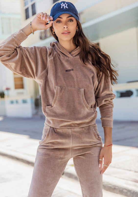 Bluza welurowa z raglanowym rękawem i kapturem Coffee Latte ILM