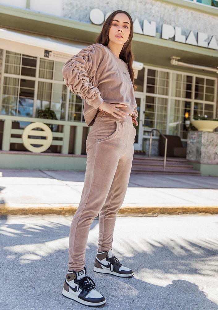 Sweatshirt with raglan crinkly sleeves Coffee Latte
