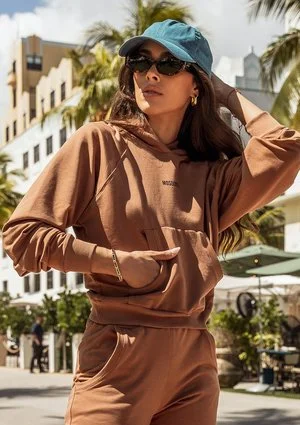Bluza z raglanowym rękawem i kapturem Toffee ILM