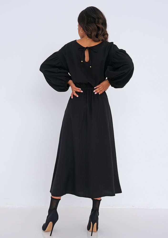 Midi black dress with pockets