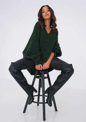 Green oversized V-neck sweater ILM