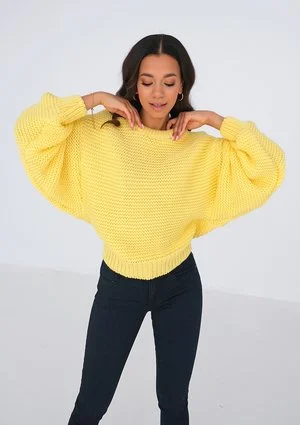 Loose yellow sweater
