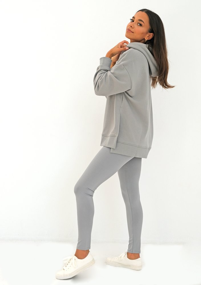 Oversize grey hoodie
