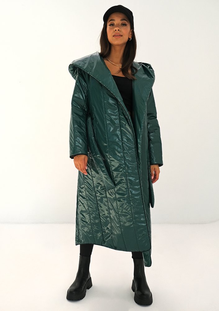 Quilted green tied coat