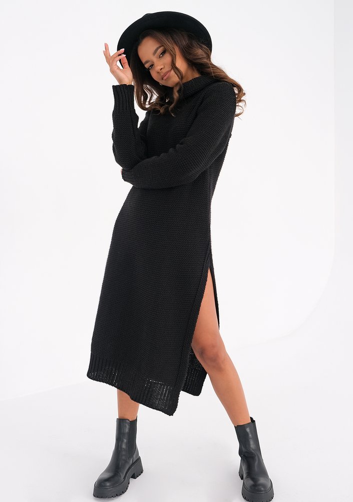 Midi knitted black dress