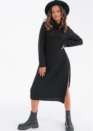 Midi knitted black dress
