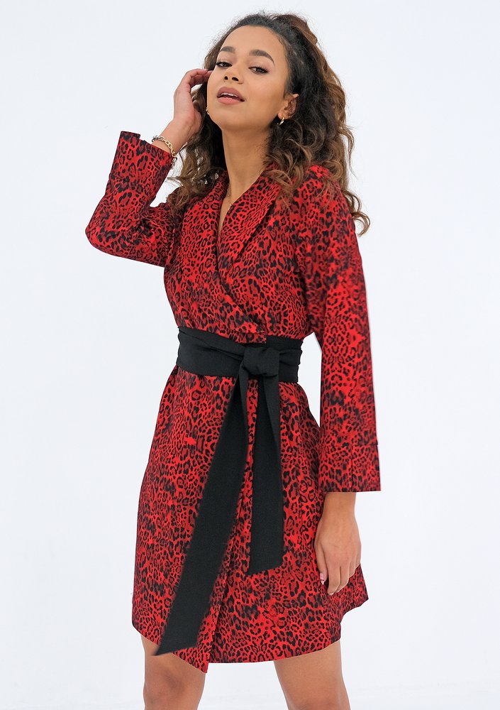 Rita - red dotted dress