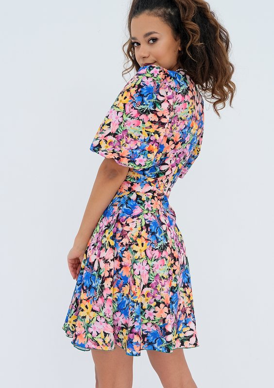 Cornelia - Rozkloszowana sukienka mini w łączkę Pink