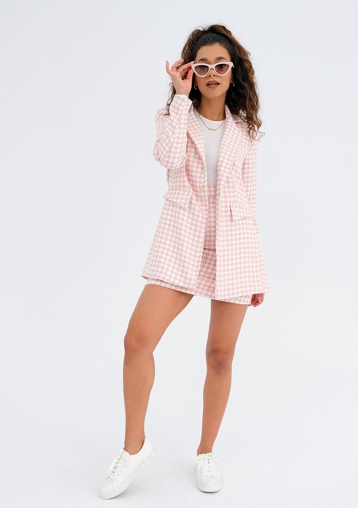 Chic - pink houndstooth blazer