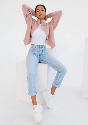 Svena - short pink cardigan