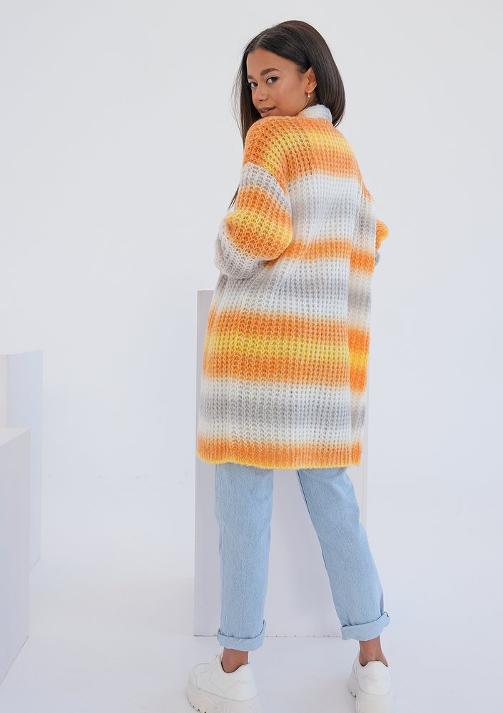 Lotus - Loose cardigan in orange ombre colors