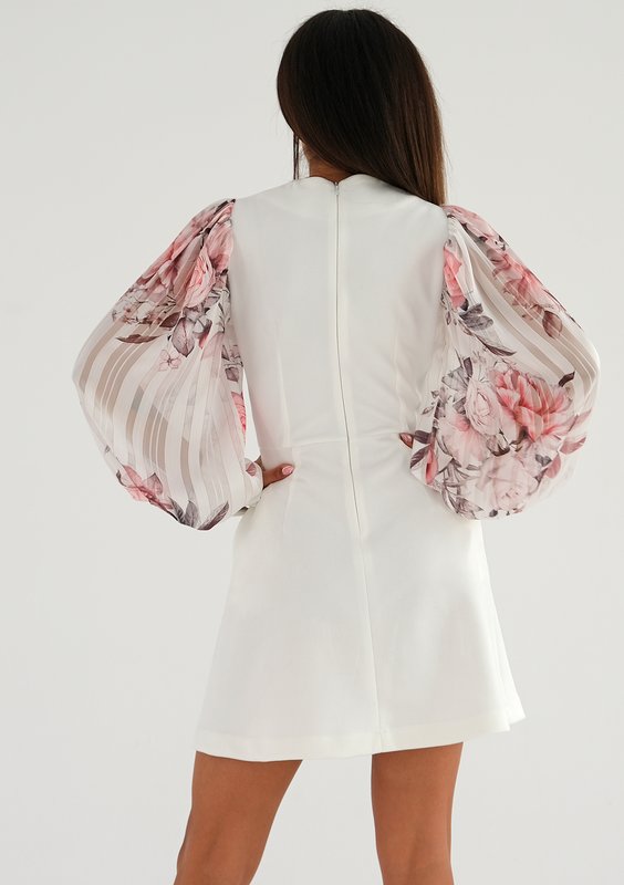 Nadia - Ecru mini dress with a peony printed sleeves