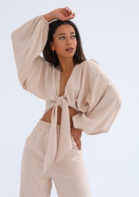 Kamari - Beige tied top