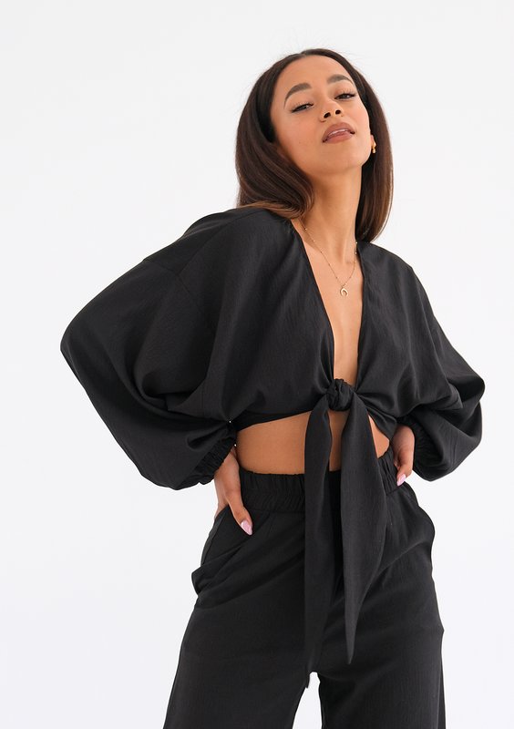 Kamari - Black tied top