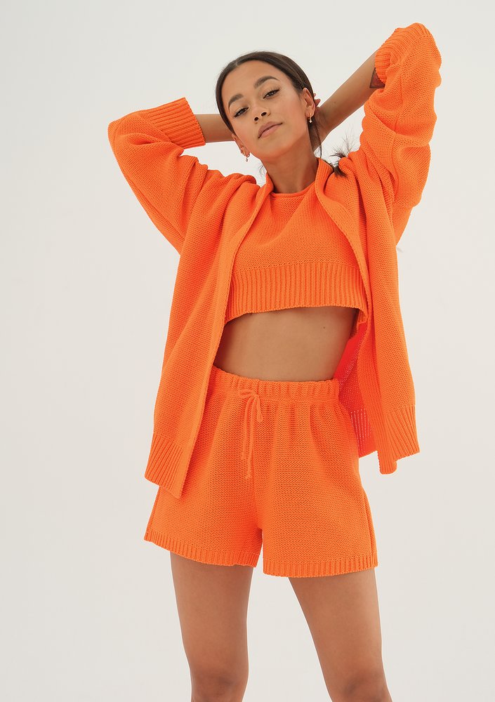 Yrsa - Short orange knitted top