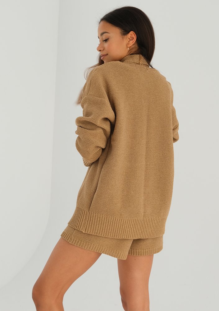 Yrsa - Lime camel knitted shorts