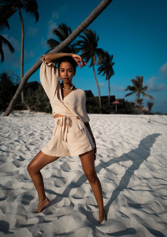 Omazi - Muślinowe szorty Kremowe