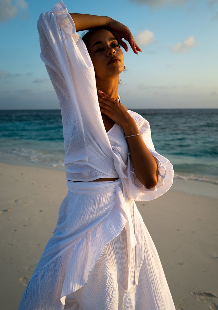 Omazi - White muslin top