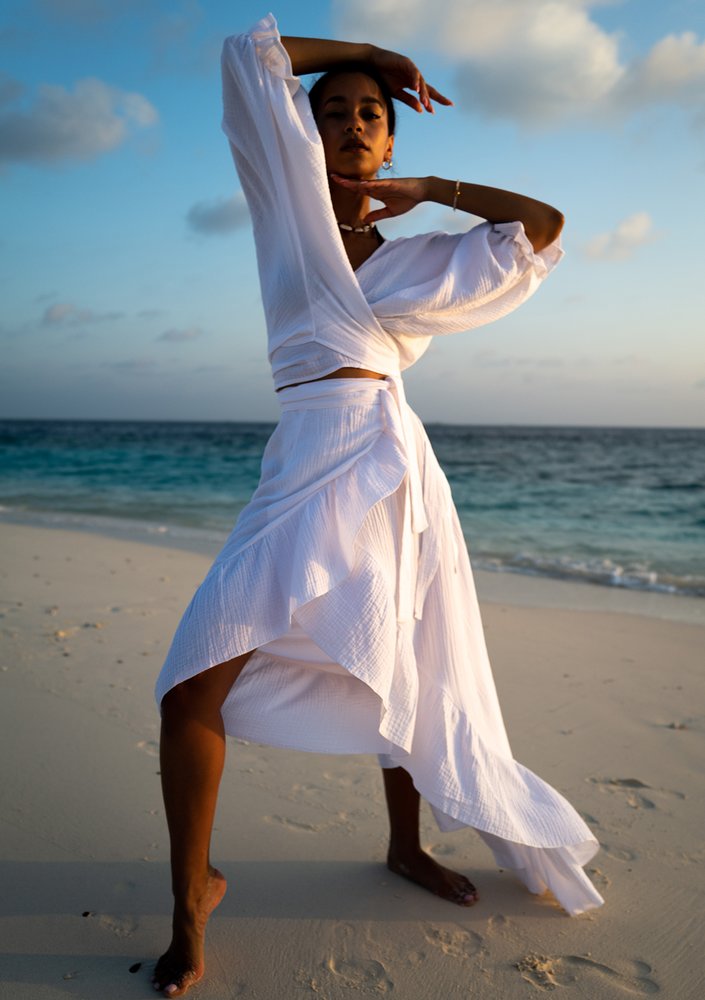 Omazi - White muslin top