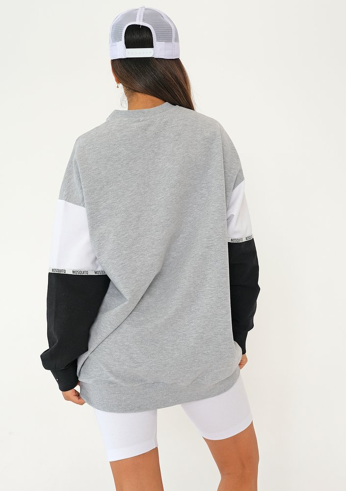 Moxy - Black logo oversized sweatshirt