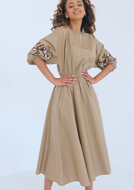 Mabel - Embroidered beige midi dress