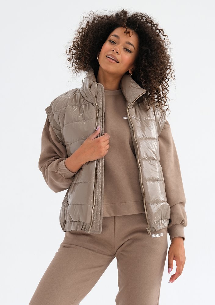 Abi - Quilted coffee brown sleeveless jacket