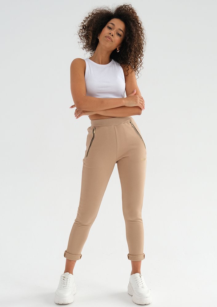 Kindy - Latte beige sweatpants