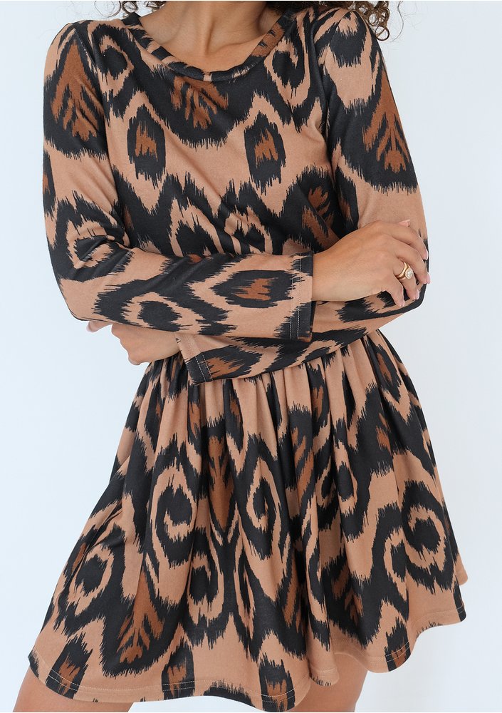 Sara - Brown boho printed mini dress