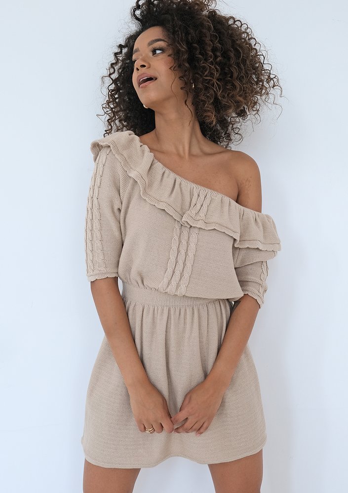 Elia - Beige knitted mini dress