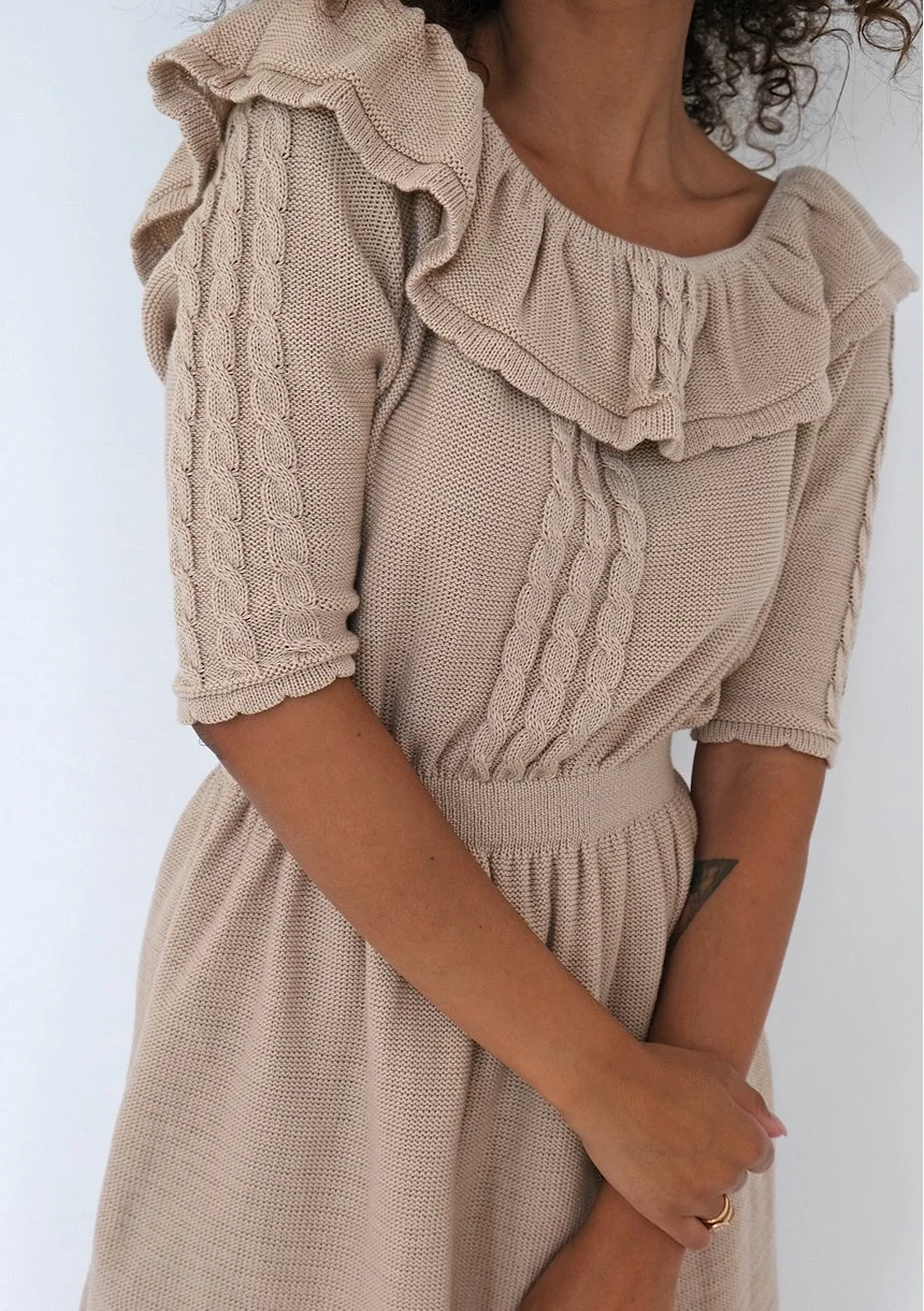Elia - Beige knitted mini dress