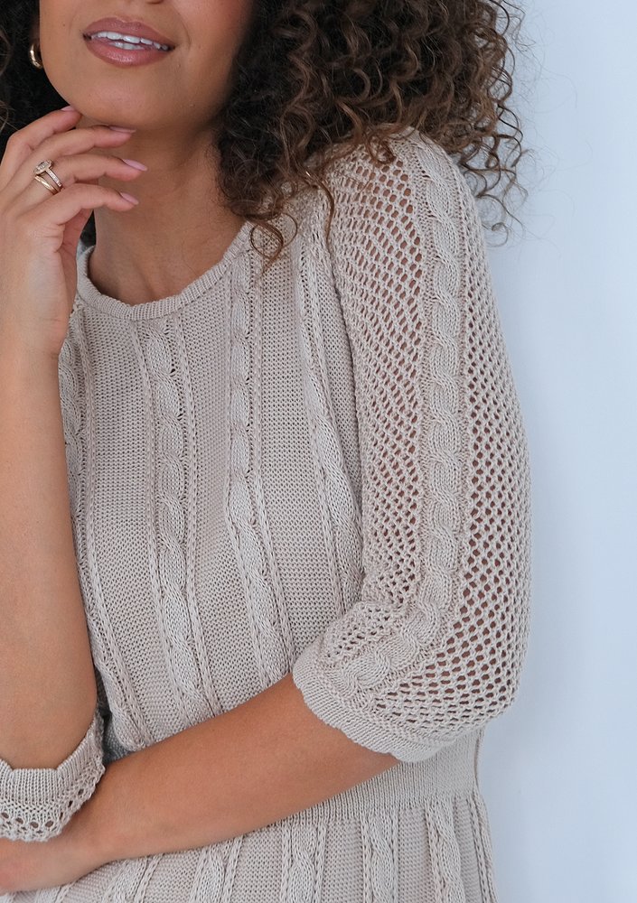 Dafne - Beige knitted mini dress