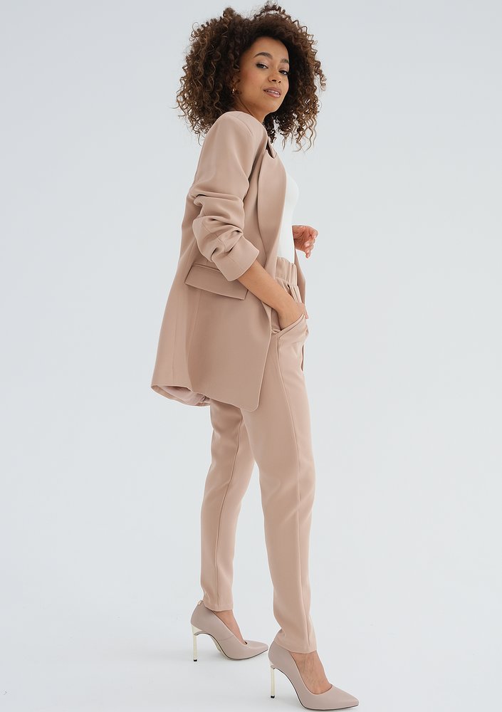 Gia - Nude blazer