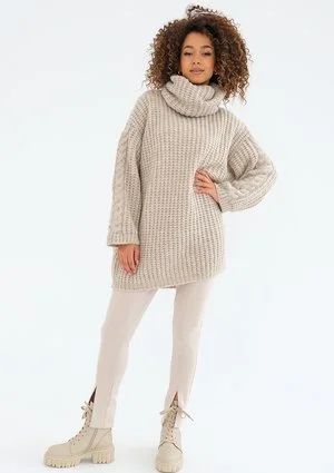Ingrid - Loose beige turtleneck sweater