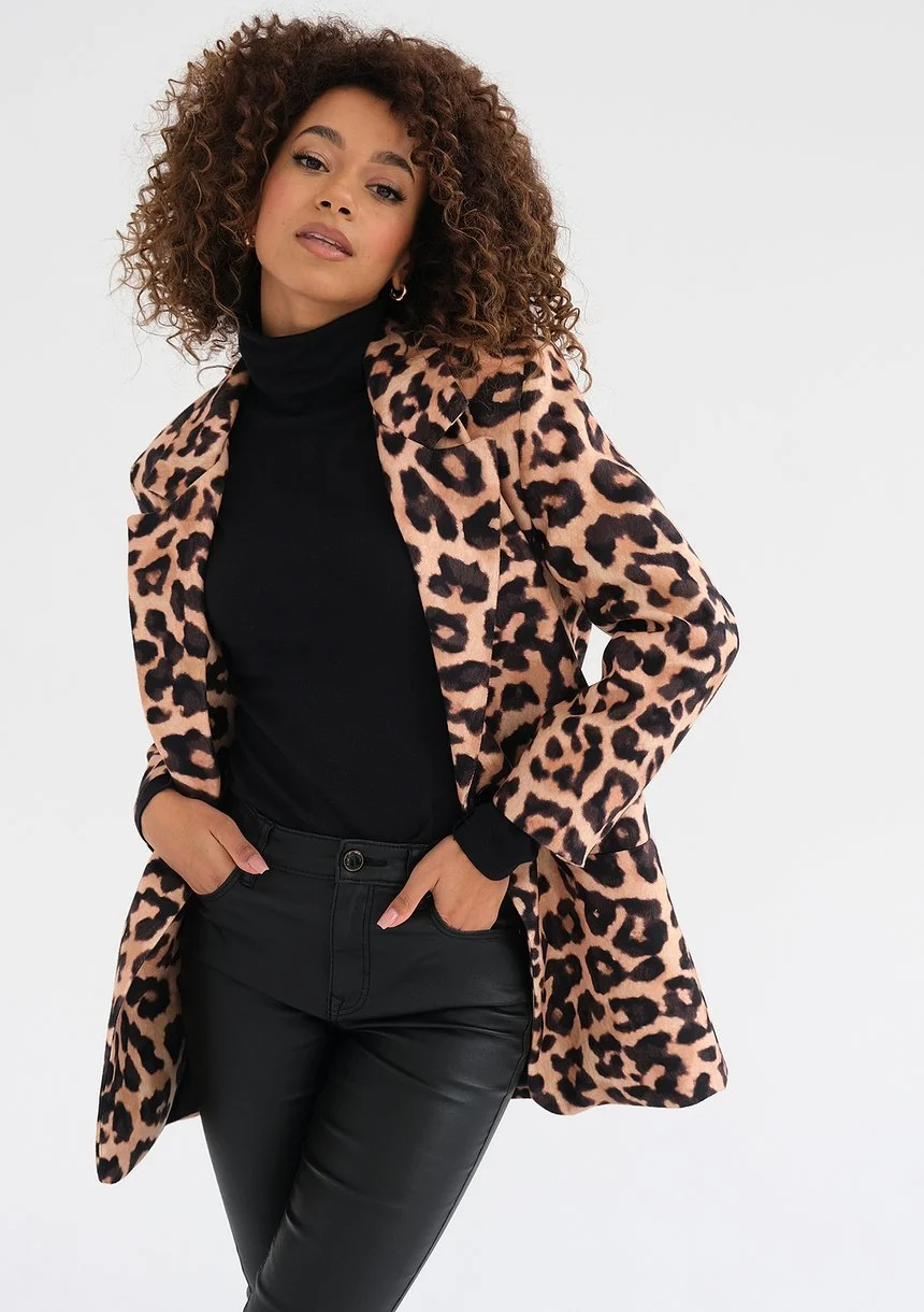 Zura - Beige leopard printed oversize blazer