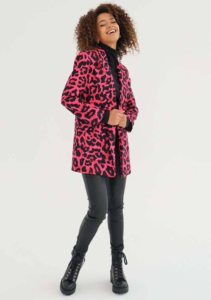 Zura - Pink leopard printed oversize blazer