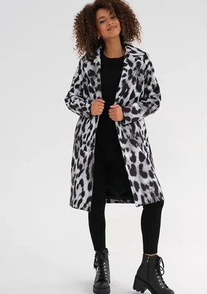 Moris - White leopard printed coat