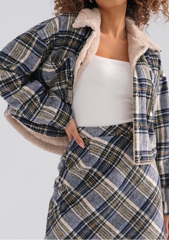 Shelly - Blue checked jacket